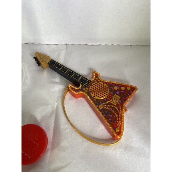 LOL Surprise OMG Remix Rock Band Ferocious Doll Guitar Outfit Accessories MGA - Picture 5 of 16